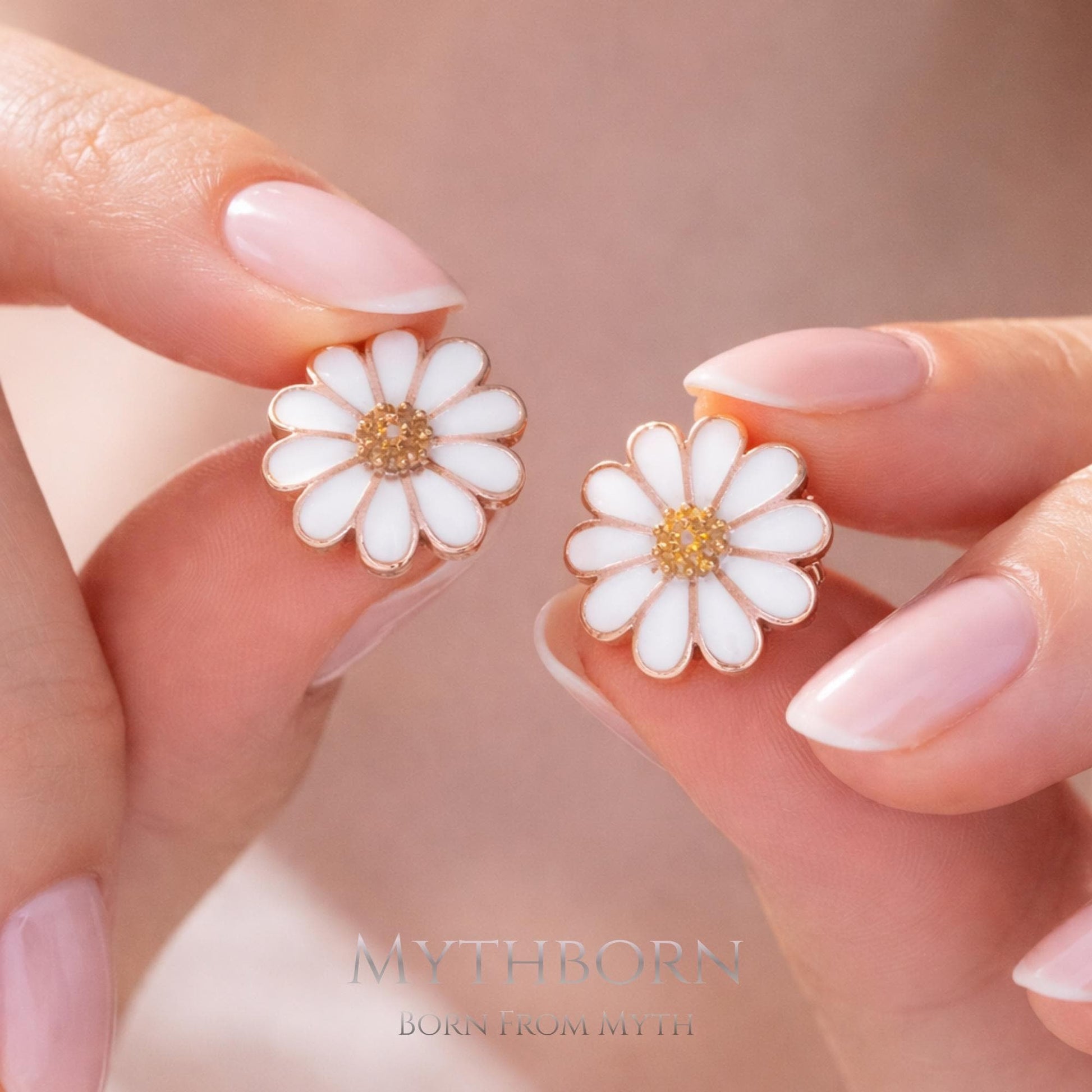 Daisy Stud Earrings with floral fine studs in 925 sterling silver