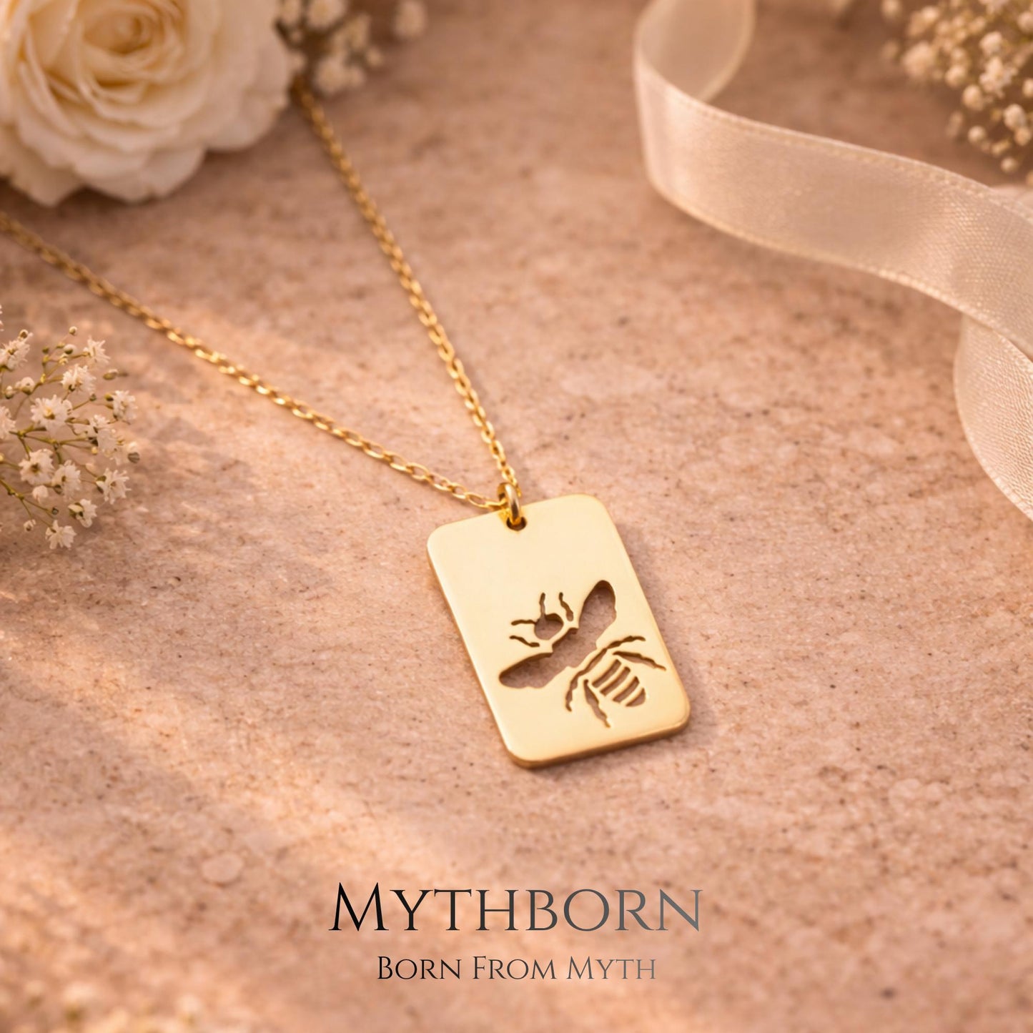Bee Rectangle Necklace with nature-inspired pendant in 925 sterling silver