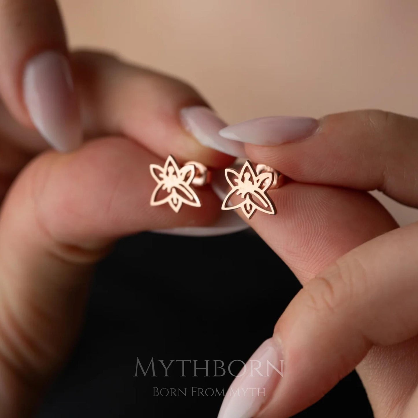 Birth Flower Stud Earrings with personalized floral studs in 925 sterling silver