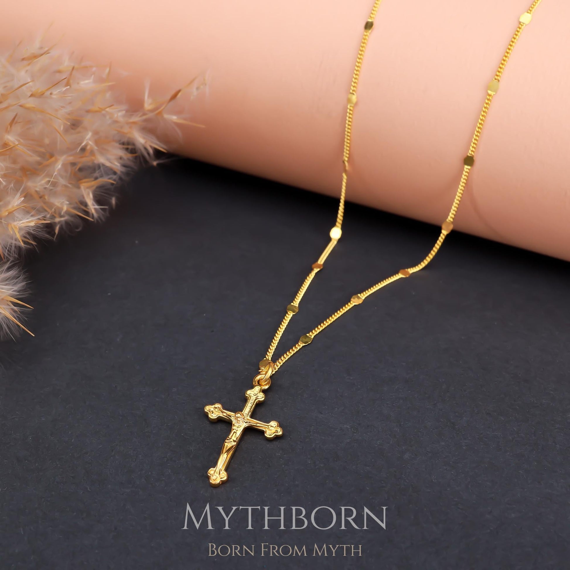 Crucifix Necklace with refined faith pendant in 925 sterling silver